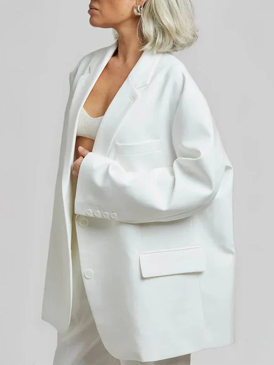 Sofía | Blazer oversize de líneas limpias en blanco