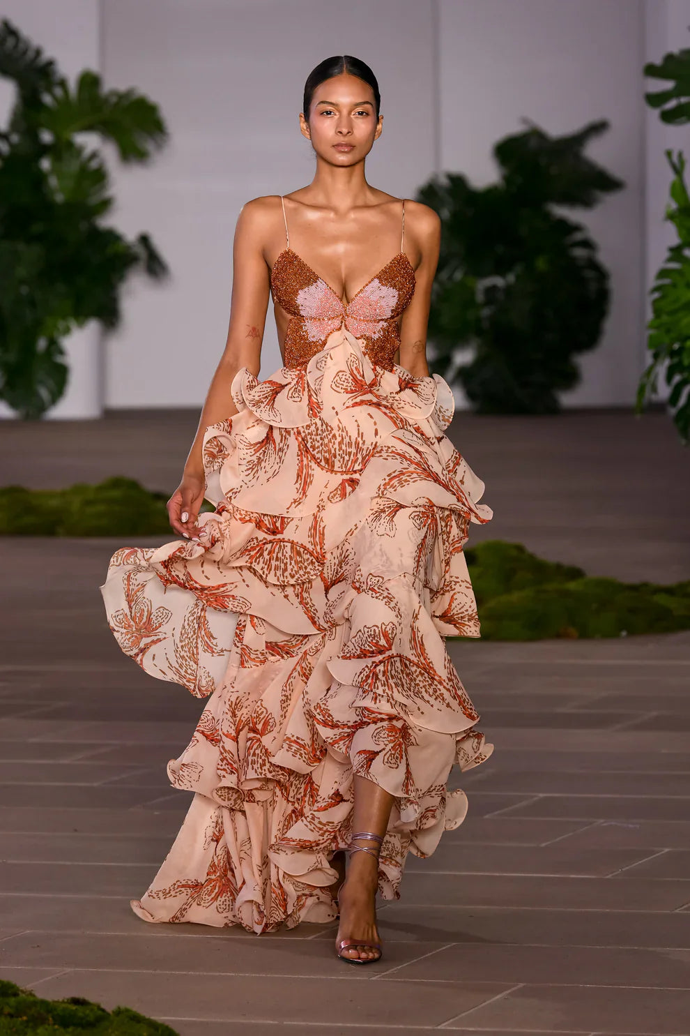 Natalia | Vestido con volantes