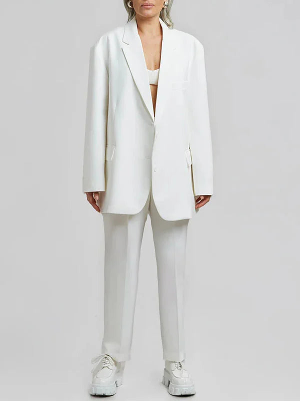 Sofía | Blazer oversize de líneas limpias en blanco