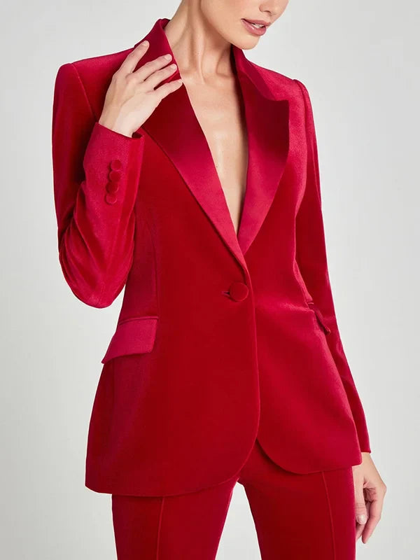 Sofía | Blazer de terciopelo rojo con solapas en pico